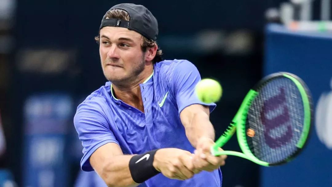 他的到来为 他的到来为