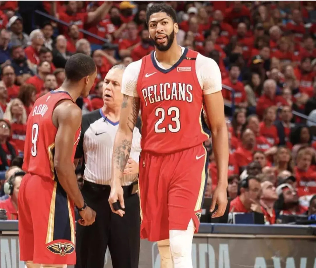 强调半场的 强调半场的