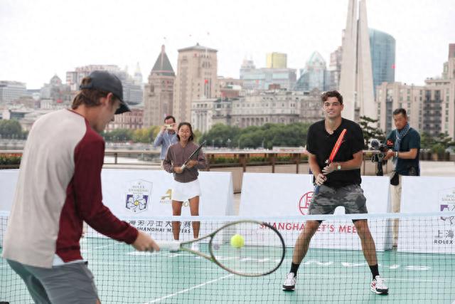 攻不坍塌 攻不坍塌